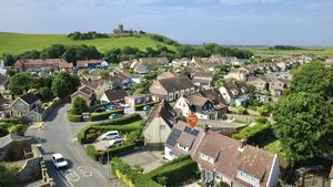 Aerial Setting- click for photo gallery